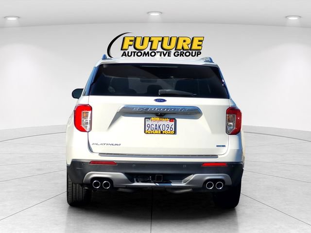 Certified 2020 Ford Explorer Platinum w/ Premium Technology Package AWD/4WD image 5