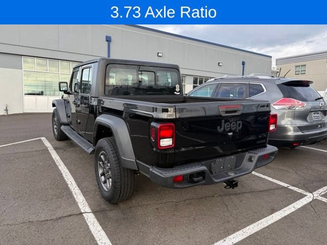 Used 2020 Jeep Gladiator Sport AWD/4WD image 3