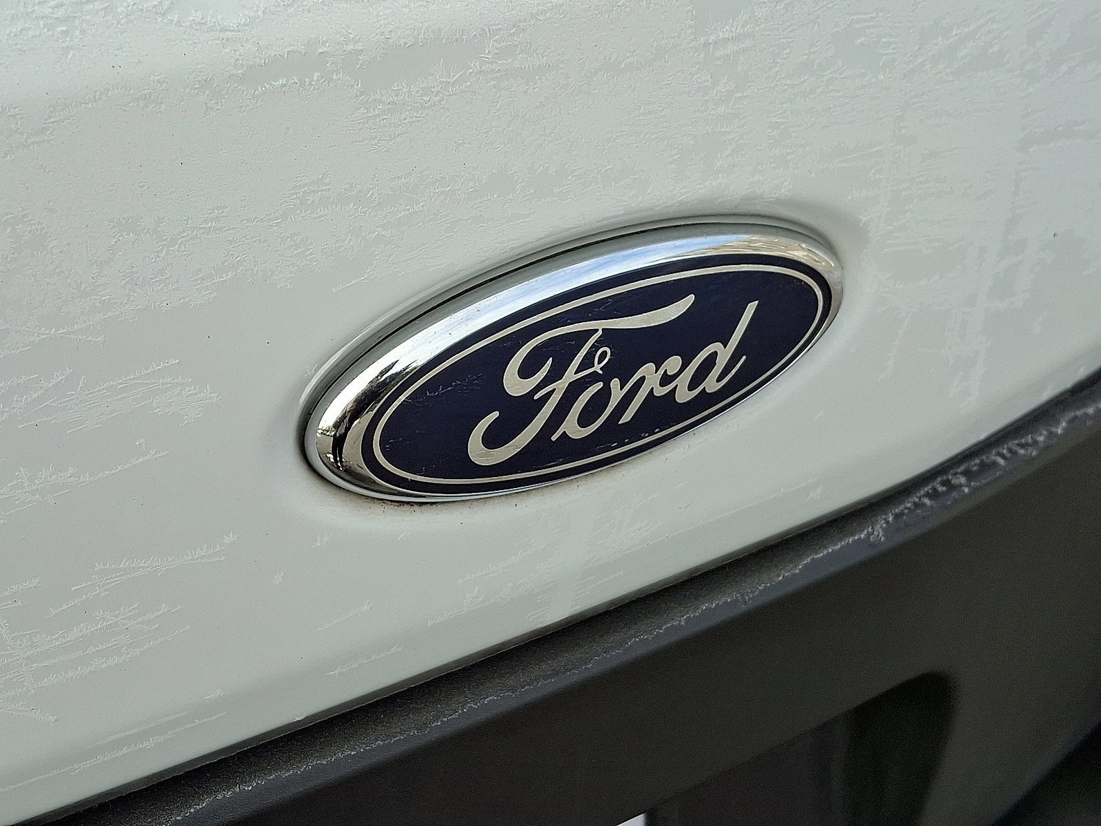 Certified 2024 Ford Transit 250 w/ Exterior Upgrade Package image 28