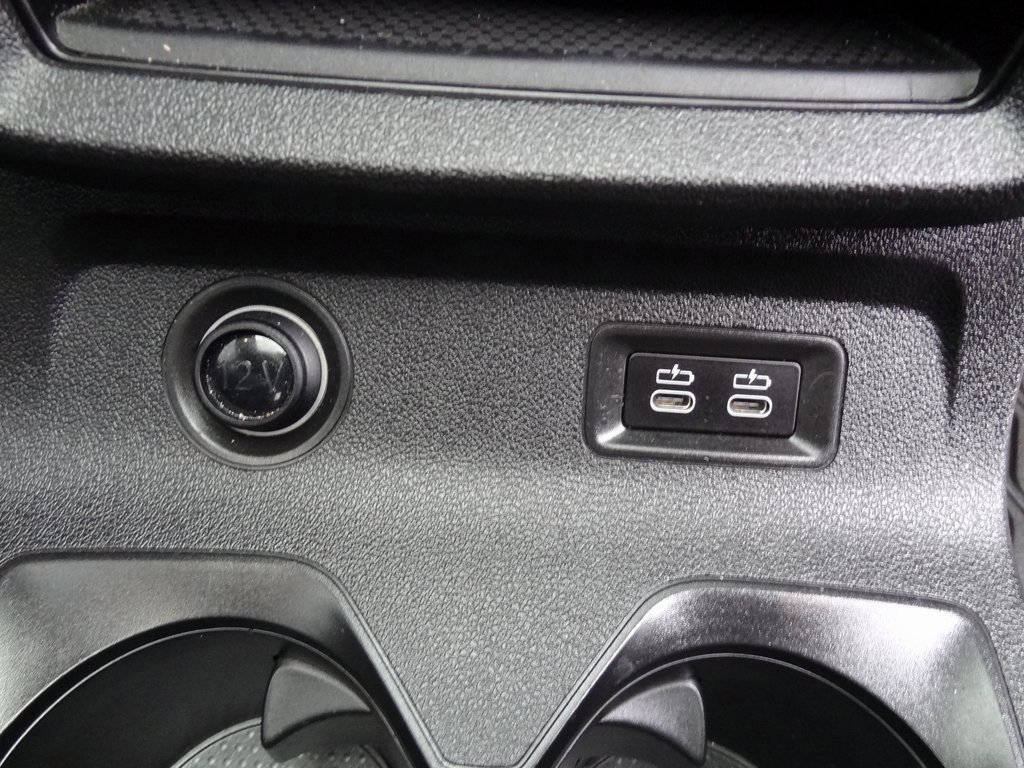 Used 2024 BMW X7 M60i w/ Executive Package image 21