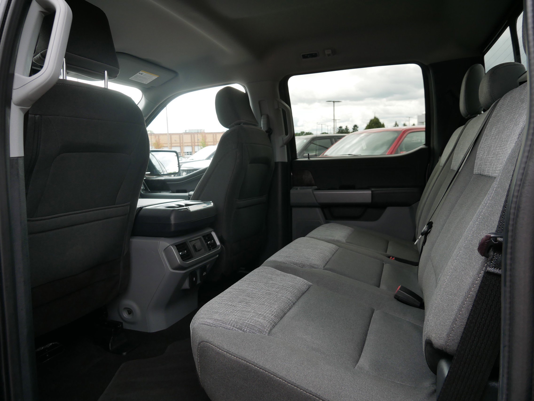 Certified 2022 Ford F150 XLT w/ Equipment Group 302A High image 12