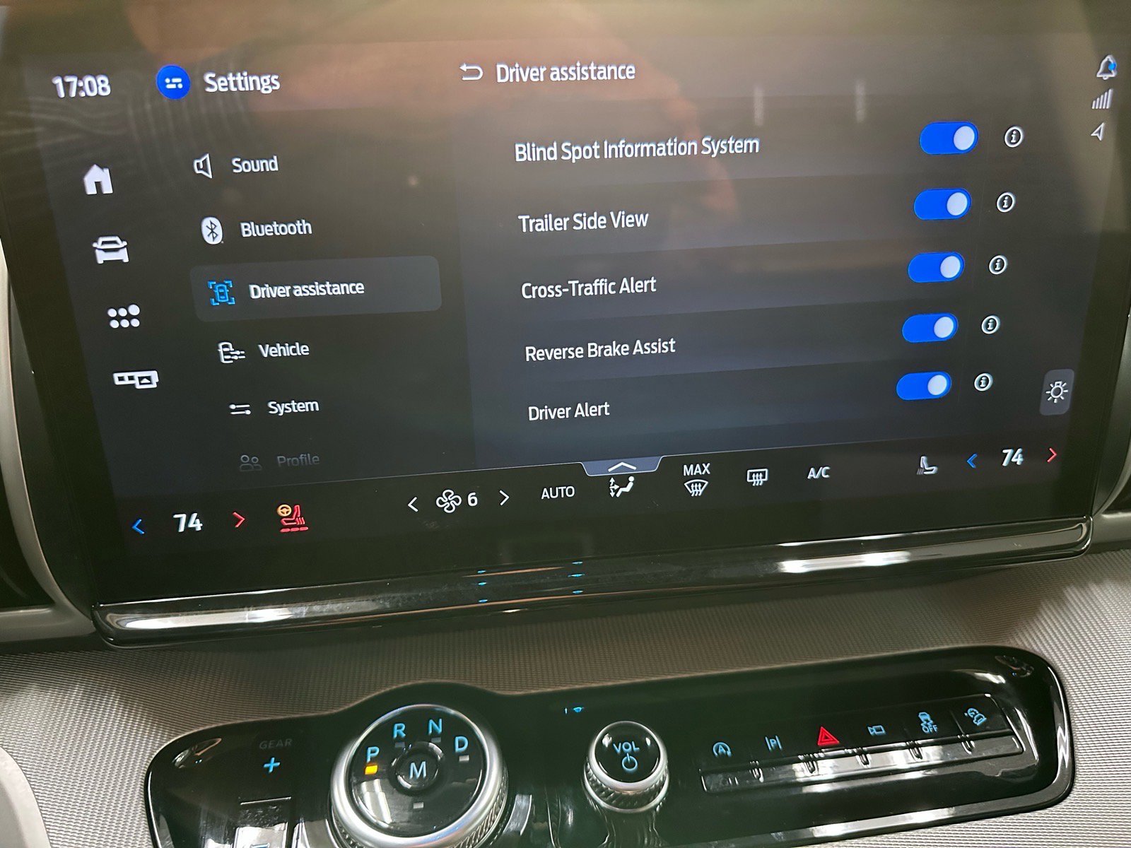 Certified 2025 Ford Expedition Active image 49