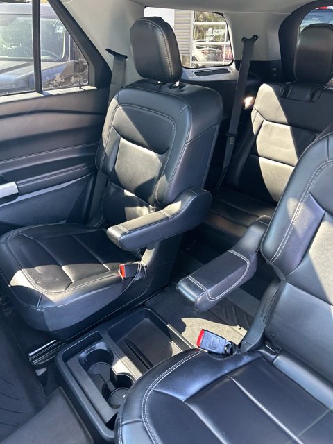 Certified 2021 Ford Explorer XLT w/ Equipment Group 202A AWD/4WD image 15