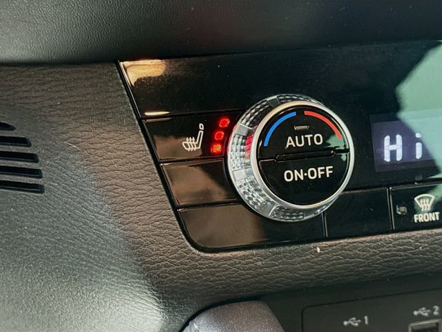 Used 2023 Mitsubishi Outlander SE image 20