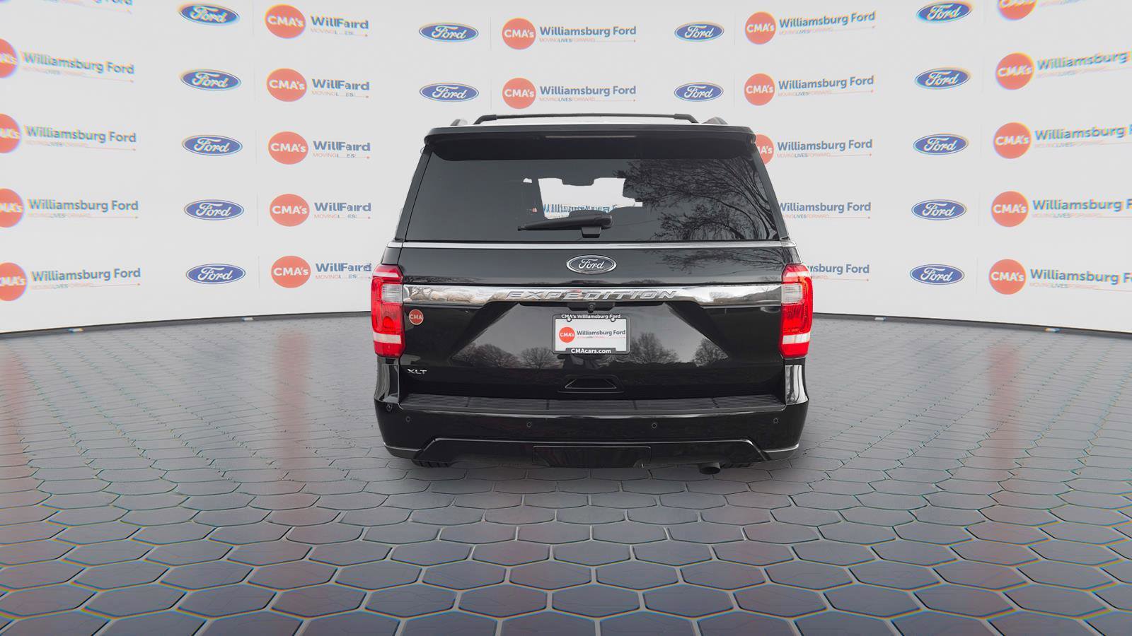 Certified 2021 Ford Expedition XLT image 4
