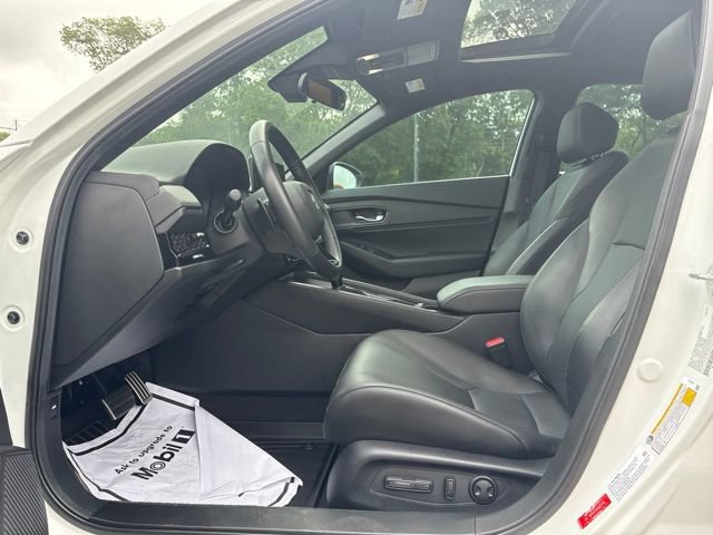 Used 2023 Honda Accord Sport image 16