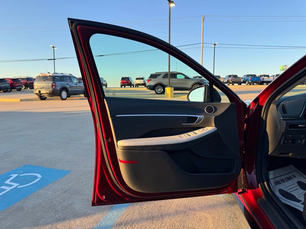 Used 2023 Hyundai Sonata SEL image 7