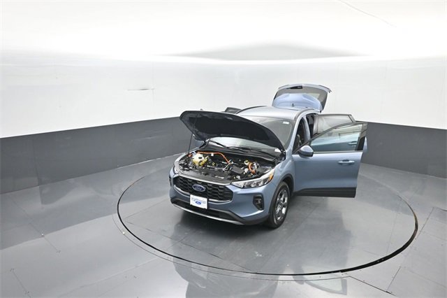 Certified 2025 Ford Escape ST-Line Elite image 36