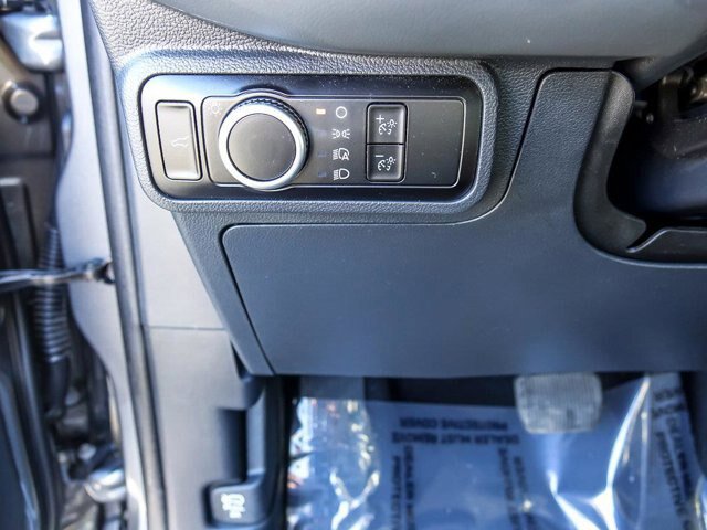 Certified 2025 Ford Explorer Active AWD/4WD image 25