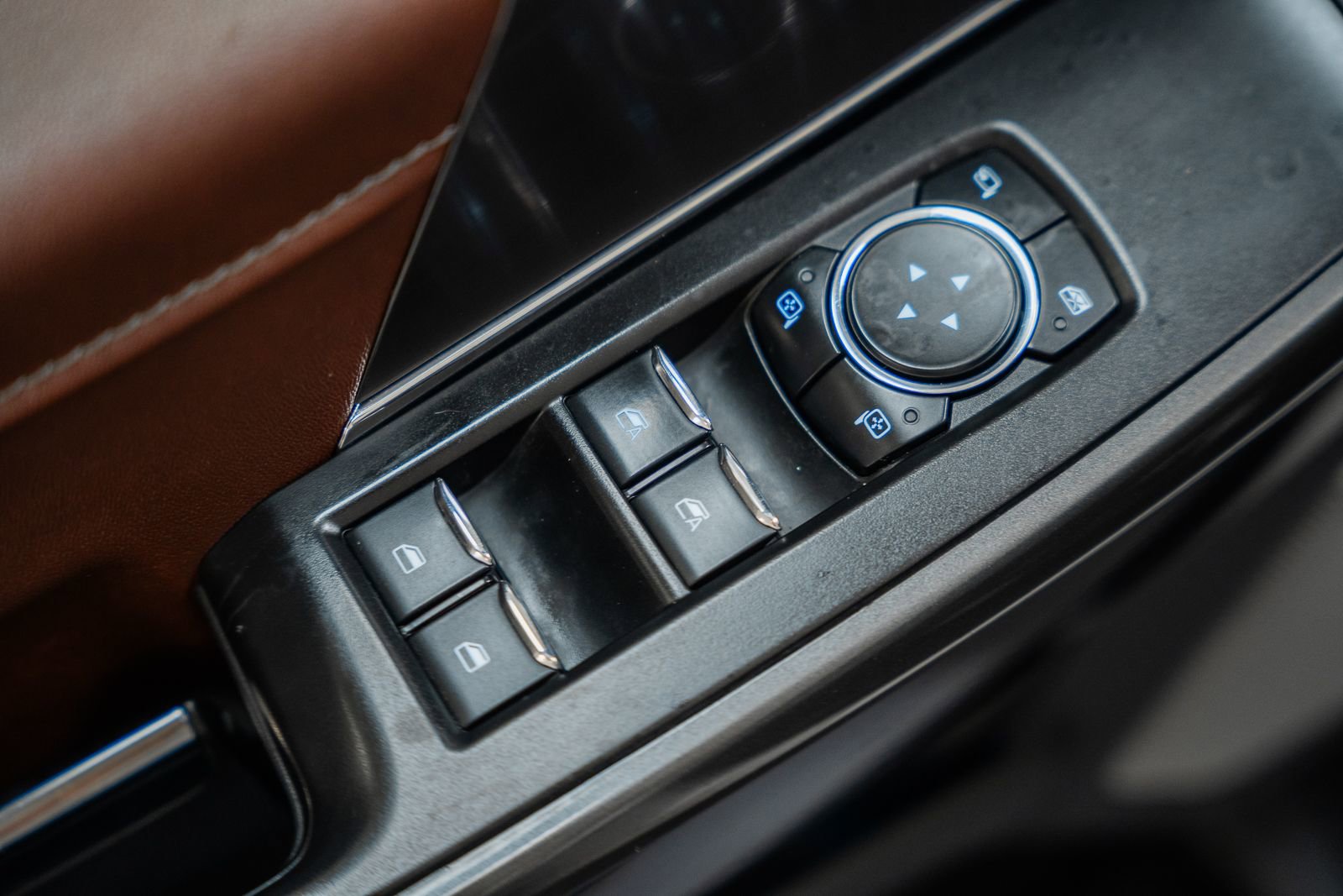 Certified 2023 Ford F150 Lariat w/ Equipment Group 502A High image 46