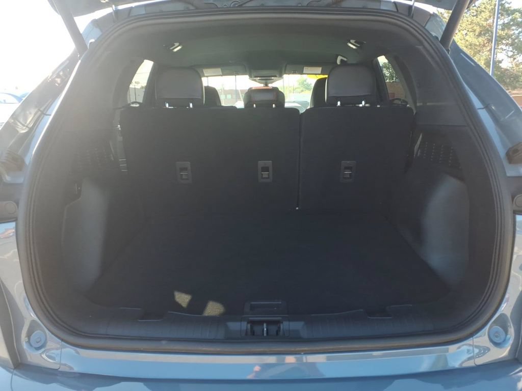 Certified 2024 Ford Escape ST-Line w/ Tech Pack #1 AWD/4WD image 10