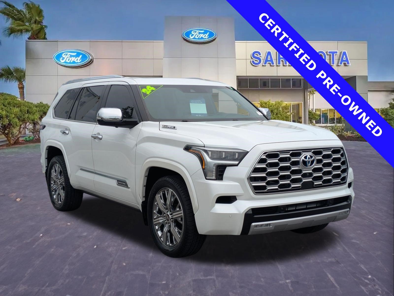 Used 2024 Toyota Sequoia Capstone AWD/4WD image 1