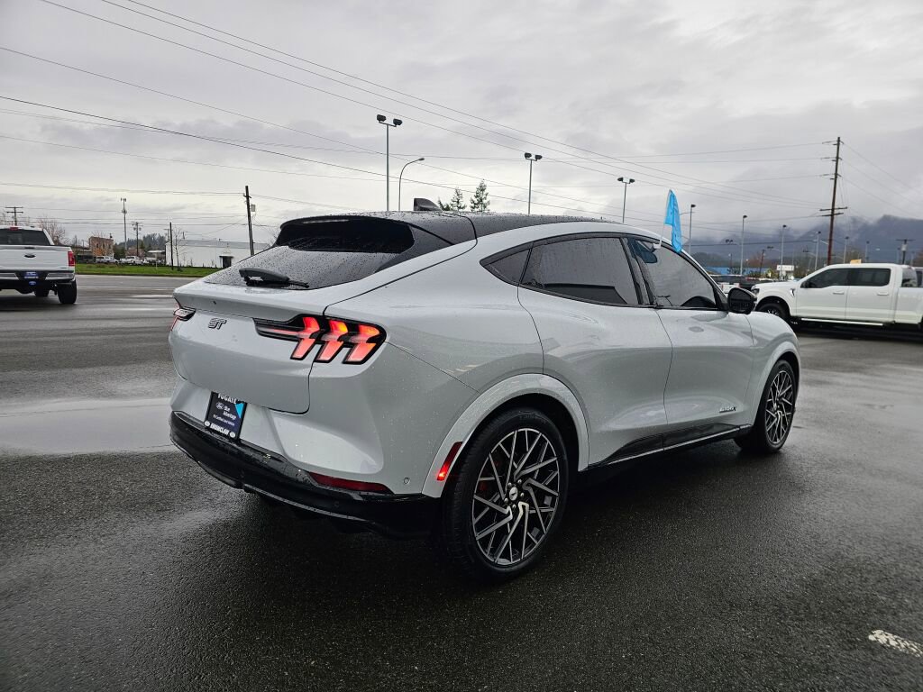 Certified 2023 Ford Mustang Mach-E GT w/ GT Performance Edition image 6