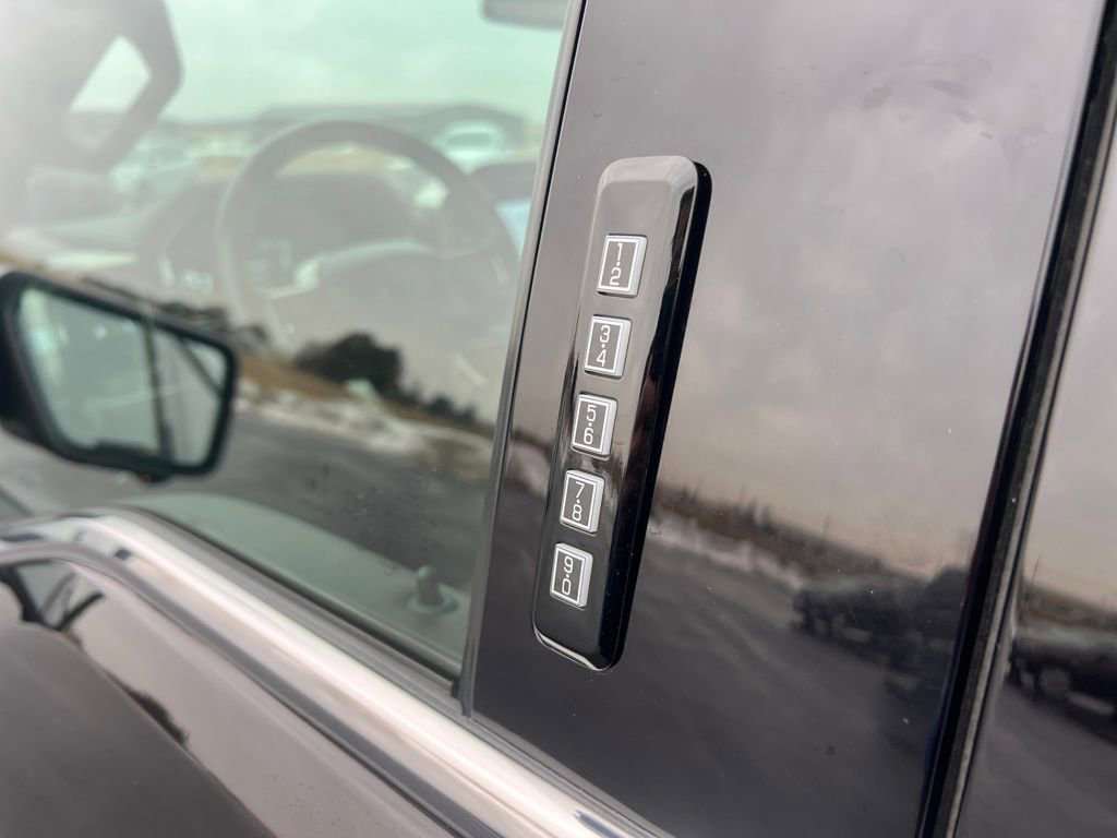 Certified 2021 Ford F150 King Ranch w/ Equipment Group 601A High image 32