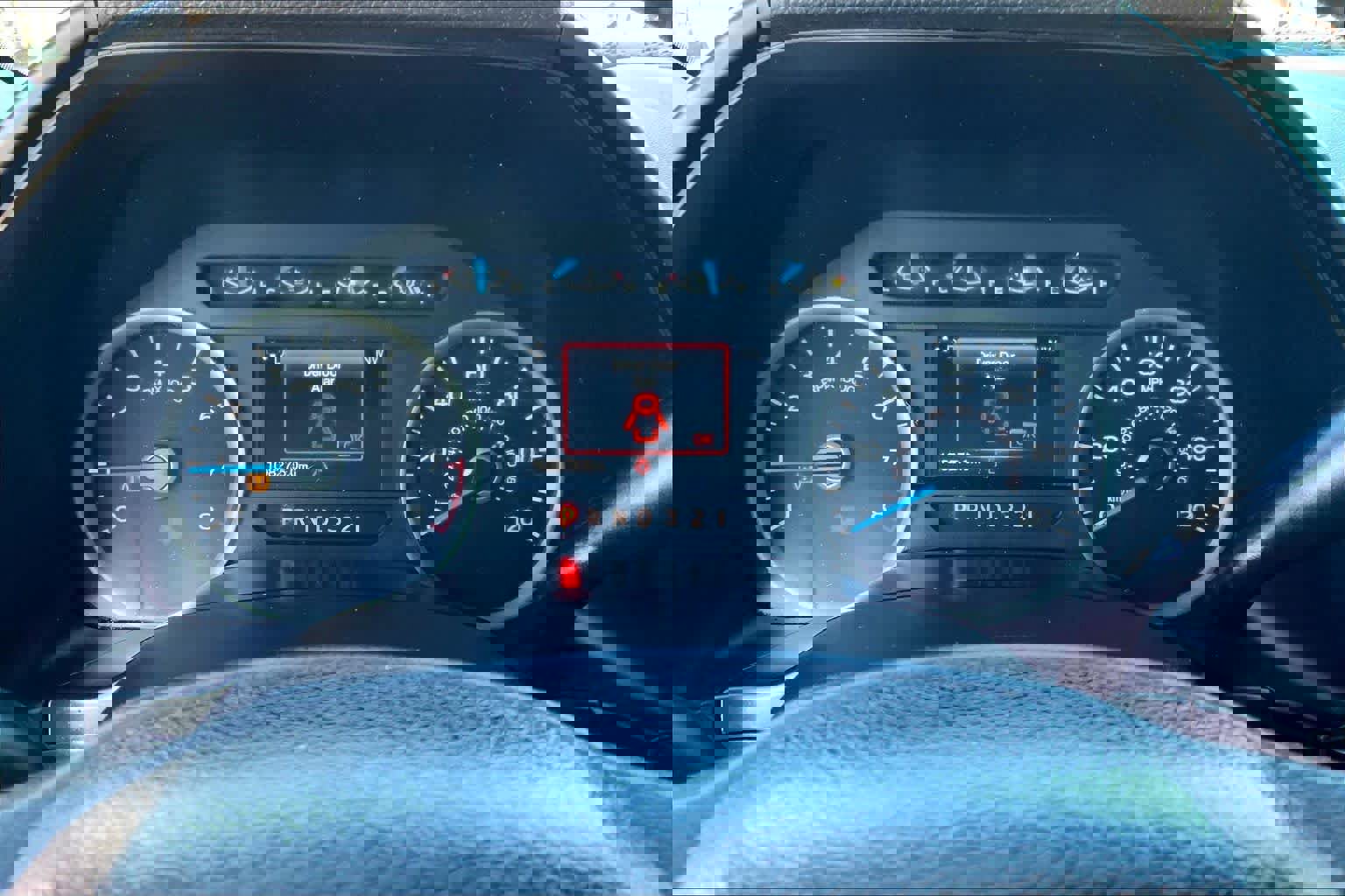 Certified 2017 Ford F150 XLT w/ Equipment Group 301A Mid image 21