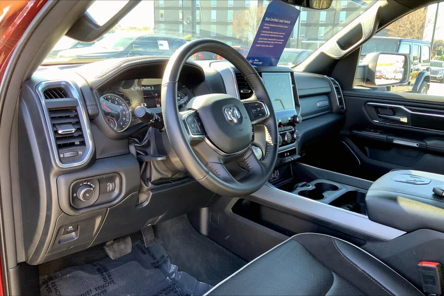 Used 2024 RAM 1500 Laramie RWD image 17