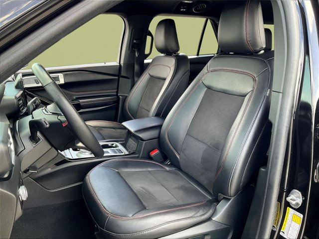 Certified 2023 Ford Explorer ST-Line w/ Class IV Trailer Tow Package RWD image 26