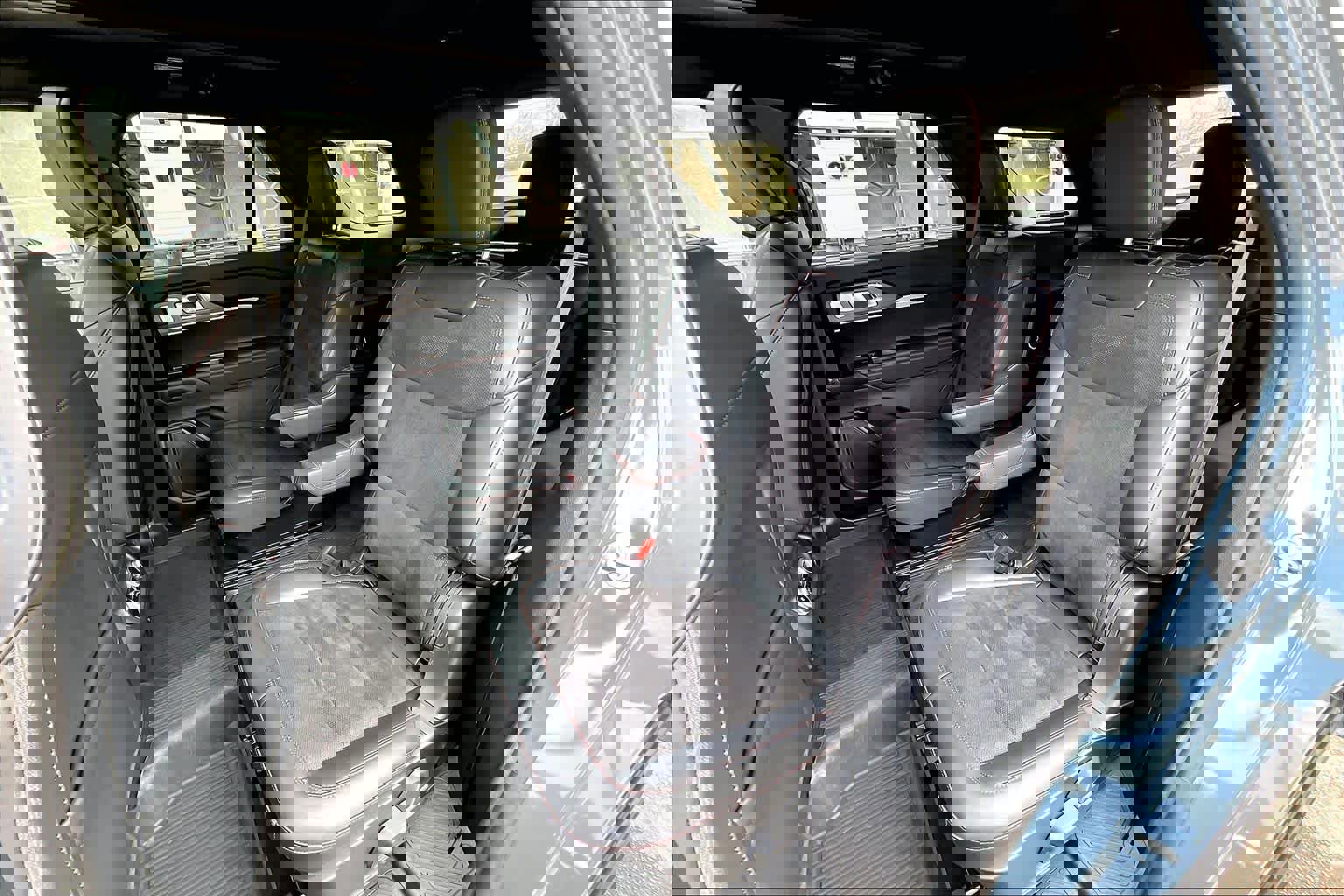 Certified 2025 Ford Explorer ST image 24