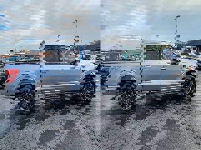 Certified 2022 Ford F150 XLT w/ Equipment Group 302A High image 11