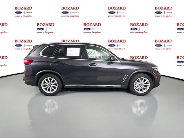 Used 2023 BMW X5 xDrive40i w/ Premium Package AWD/4WD image 9