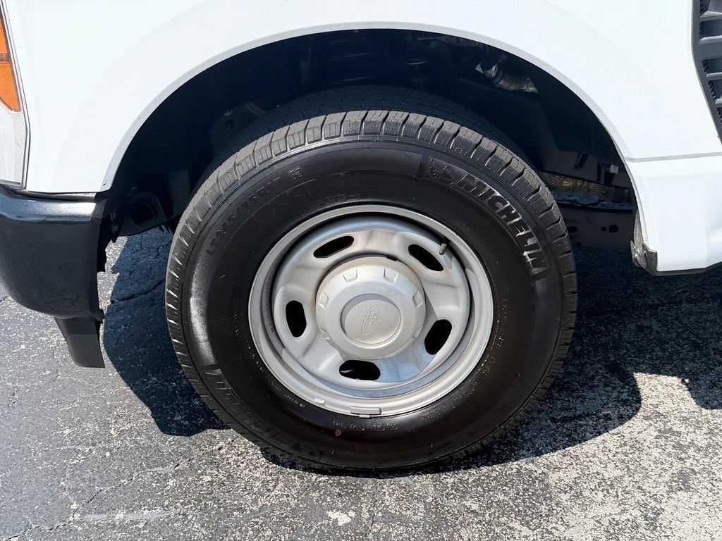 Certified 2024 Ford F250 XL RWD image 18