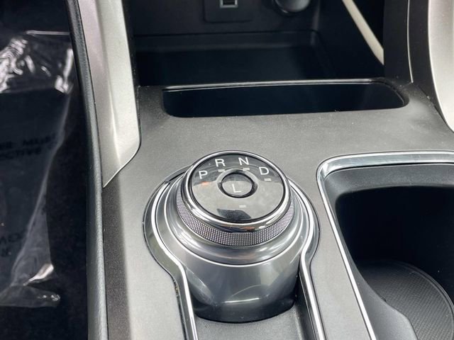 Certified 2018 Ford Fusion SE FWD image 16