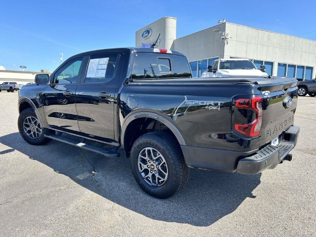Certified 2024 Ford Ranger XLT w/ Technology Package AWD/4WD image 33