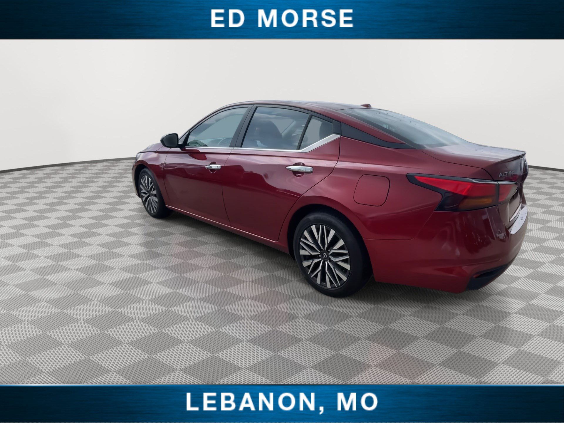 Used 2025 Nissan Altima 2.5 SV FWD image 6