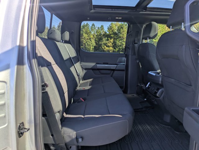 Certified 2022 Ford F150 XLT w/ Equipment Group 302A High image 32