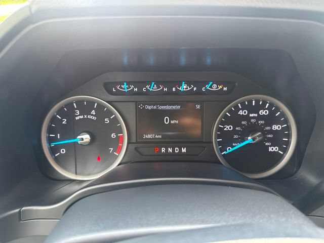 Certified 2022 Ford F250 XLT w/ Black Appearance Package AWD/4WD image 26