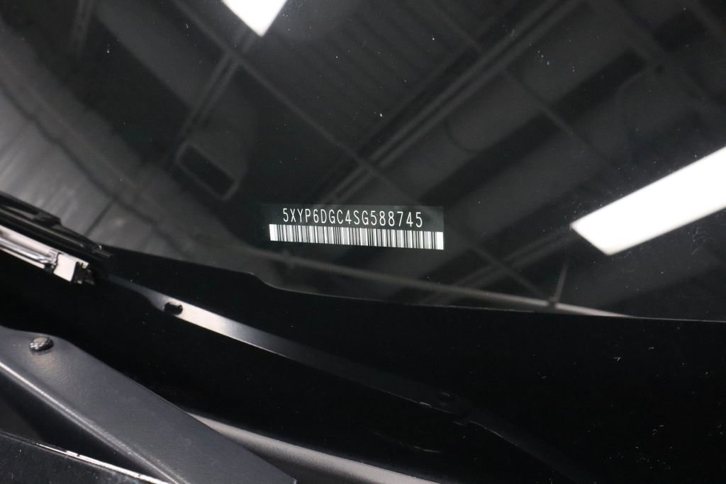 Used 2025 Kia Telluride S image 33