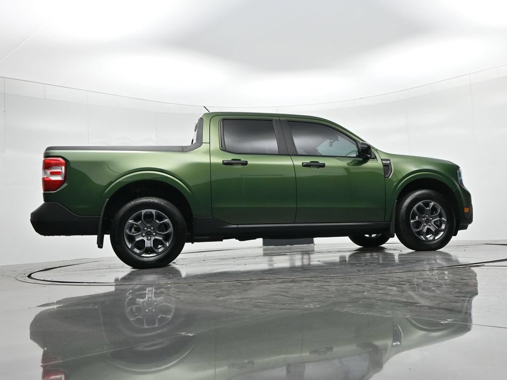 Certified 2025 Ford Maverick XLT w/ Equipment Group 301A AWD/4WD image 24