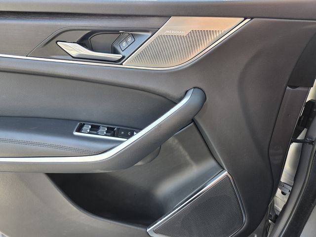 Used 2021 Jaguar F-PACE S image 27