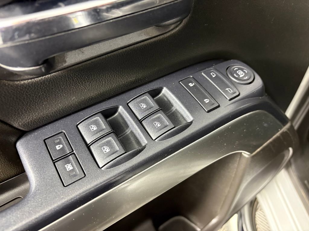 Used 2017 Chevrolet Silverado 1500 LT w/ All Star Edition AWD/4WD image 13