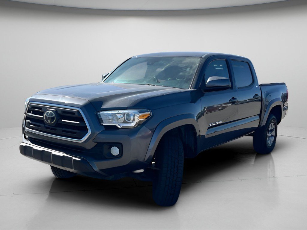 Used 2018 Toyota Tacoma SR5 RWD image 14