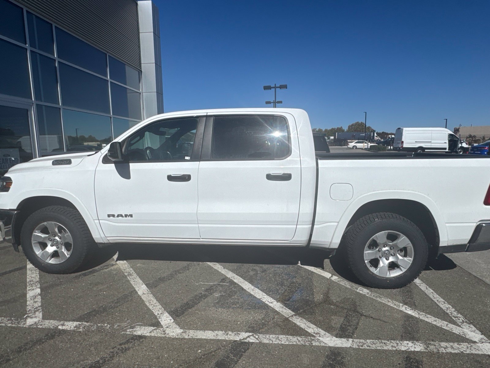 Used 2025 RAM 1500 Big Horn AWD/4WD image 8