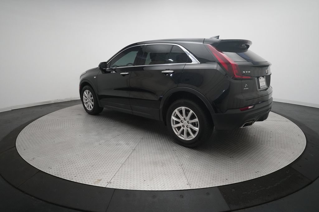 Used 2022 Cadillac XT4 Luxury w/ Cold Weather Package AWD/4WD image 33