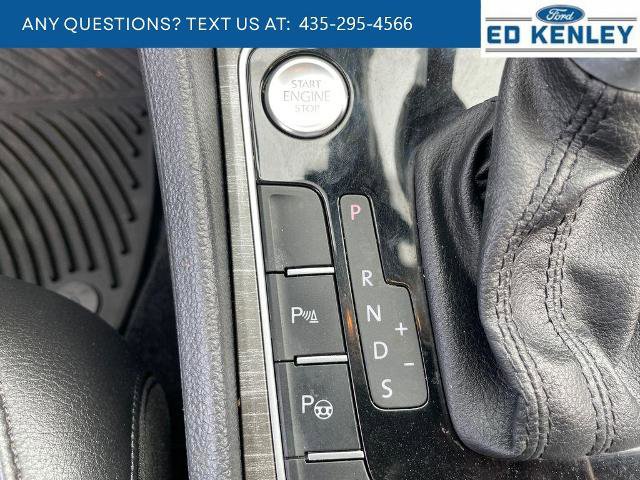 Used 2018 Volkswagen Passat 2.0T SEL Premium FWD image 13