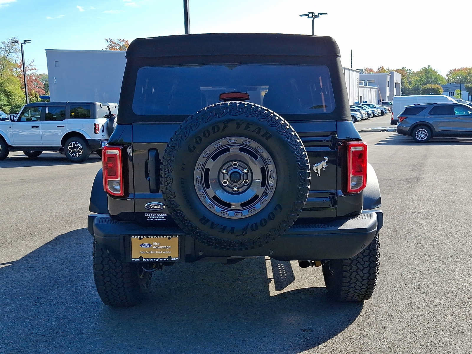 Certified 2025 Ford Bronco Big Bend w/ Black Diamond Package AWD/4WD image 5