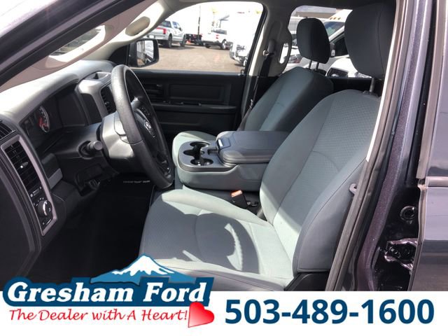 Used 2017 RAM 1500 Express AWD/4WD image 17
