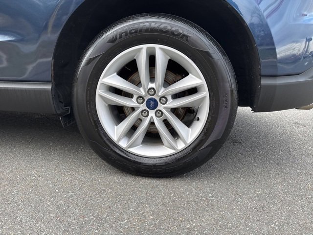 Certified 2017 Ford Edge SEL w/ Equipment Group 201A image 10