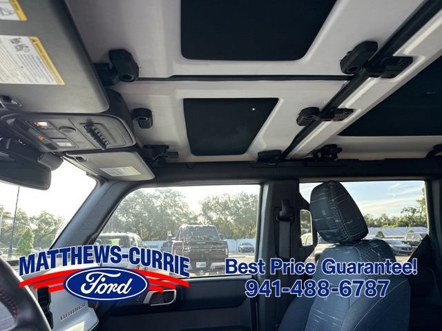 Certified 2025 Ford Bronco Heritage Edition AWD/4WD image 11