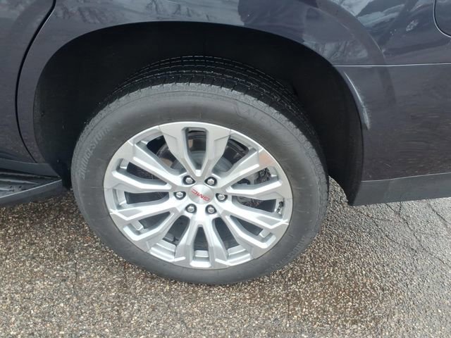 Used 2023 GMC Yukon Denali w/ LPO, Floor Liner Package image 8