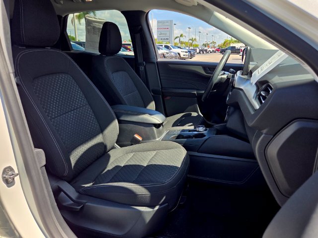 Certified 2023 Ford Escape Active AWD/4WD image 18
