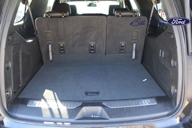 Used 2023 Chevrolet Suburban RST image 10