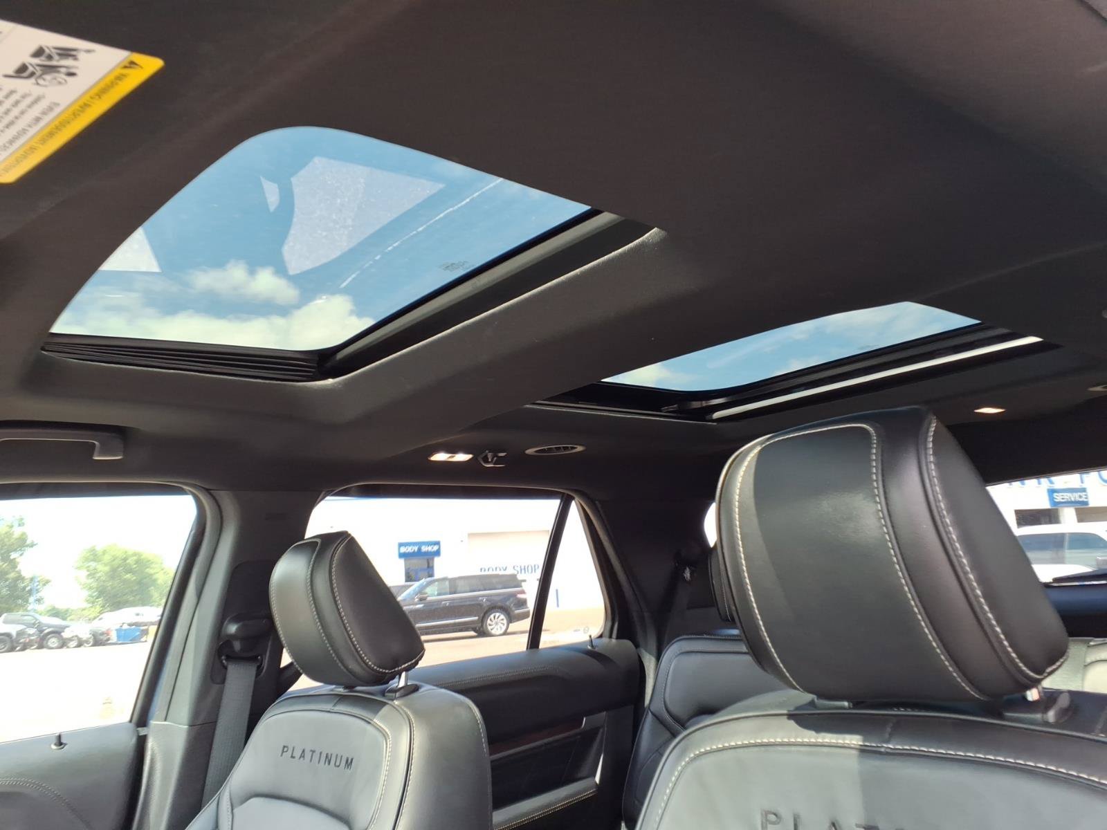 Certified 2019 Ford Explorer Platinum AWD/4WD image 16