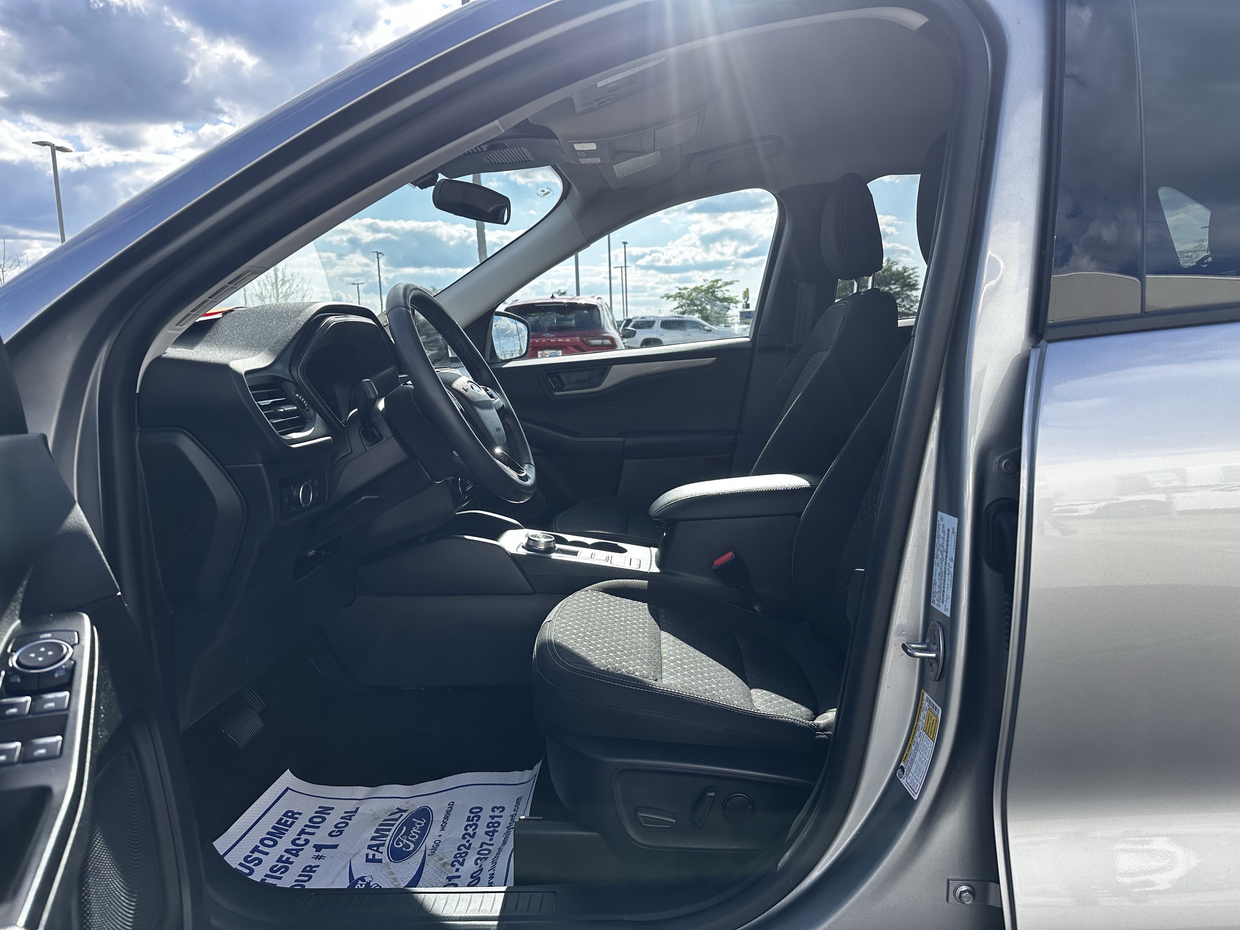 Certified 2024 Ford Escape Active AWD/4WD image 18