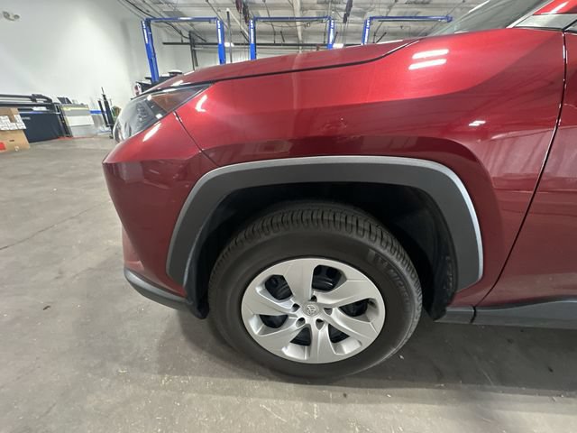 Used 2019 Toyota RAV4 LE w/ Carpet Mat Package FWD image 23