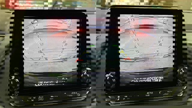 Used 2023 Nissan Rogue SV image 9