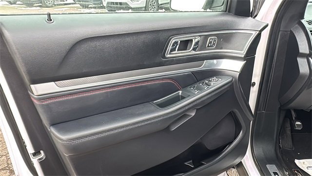 Certified 2019 Ford Explorer Sport w/ Equipment Group 401A image 10